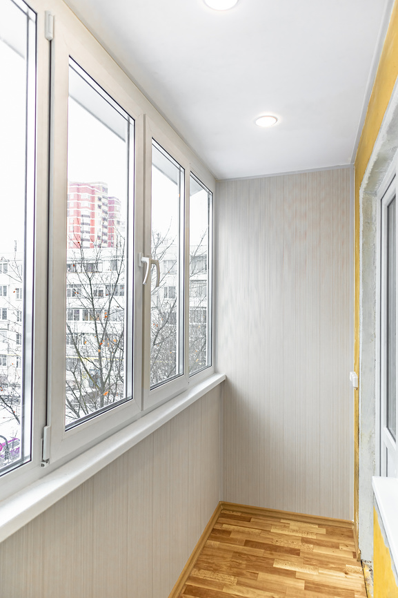 Обшивка балкона внутри: красиво и эффектно 100 фото